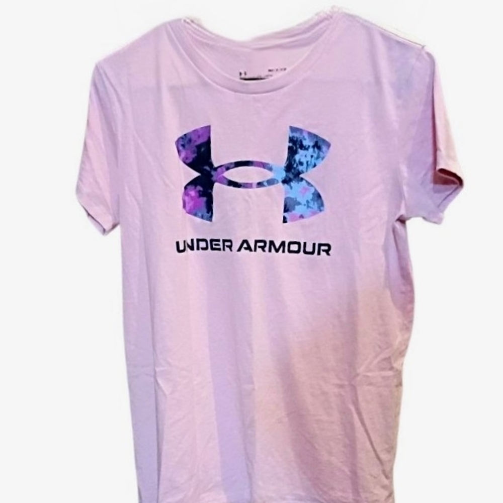Under Armour t-shirt
